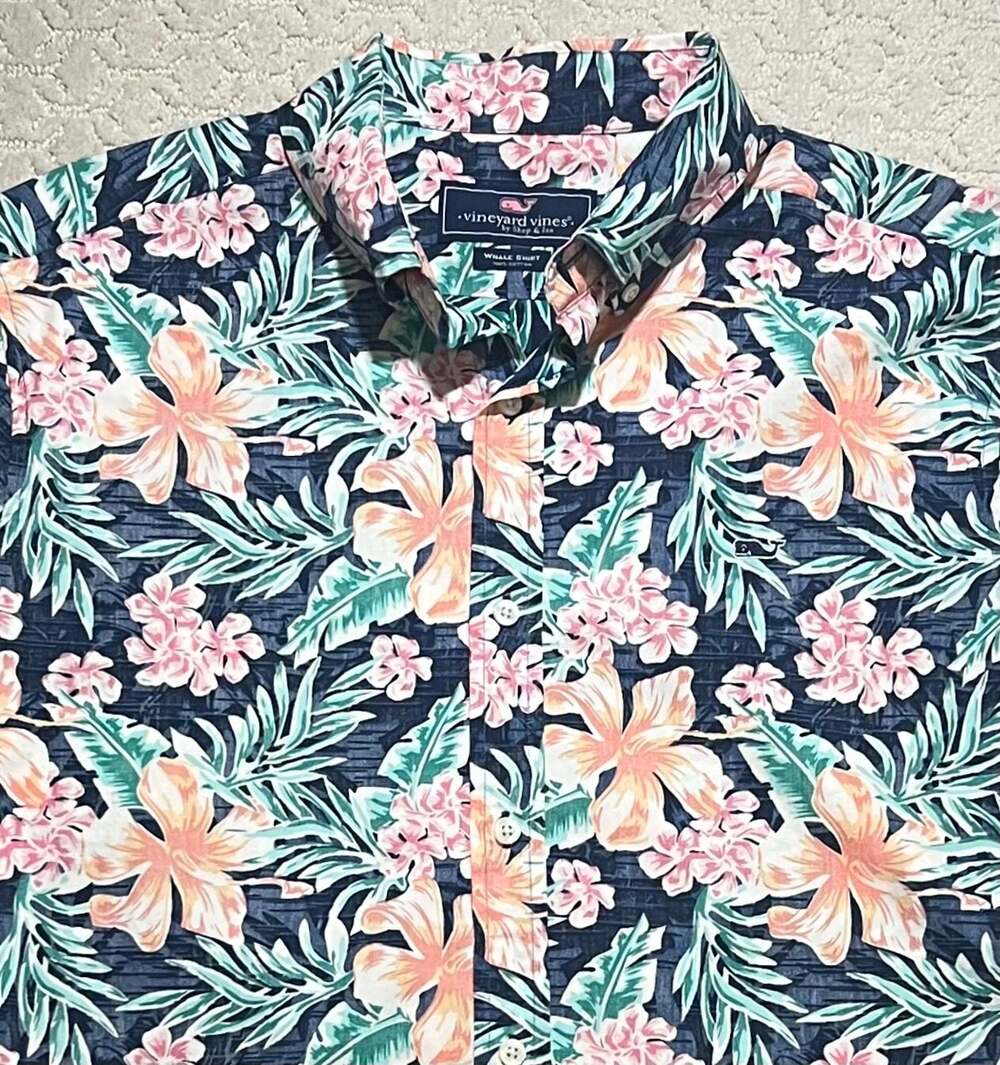 Vineyard Vines Whale Shirt Men's Size L Floral Short Sleeve Button Down